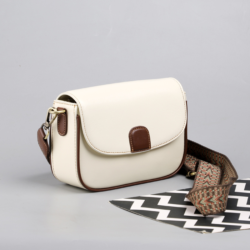 YELODE流行小方包宽肩带真皮女包