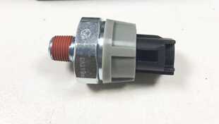 适用北汽幻速S2S3LH2H2S6H3威旺M20机油压力报警器 传感器 感应塞
