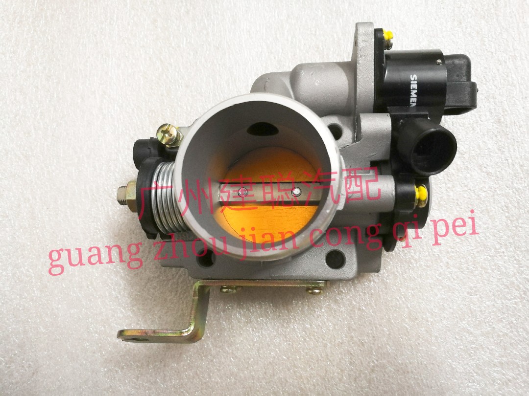 适用哈飞路尊小霸王佳宝民意东风小康465QA发动机节气门阀体总成