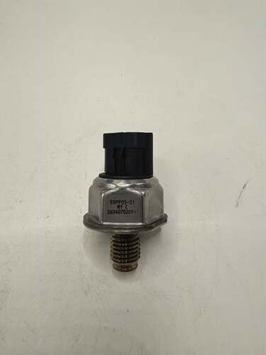 55PP05-01适用于L200三凌汽车零配件油压共轨传感器