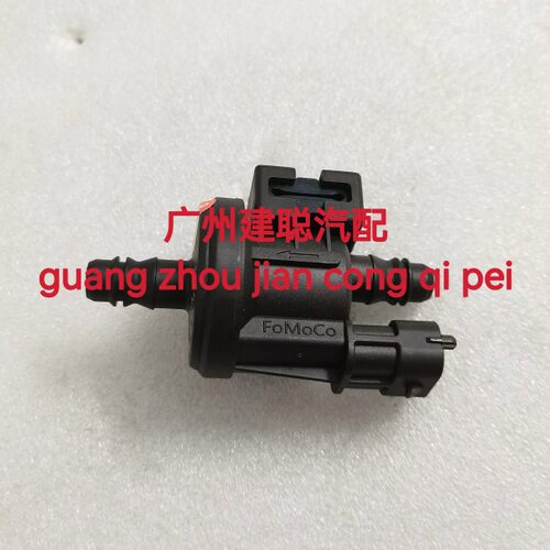 福特翼虎翼博福睿斯福克斯新蒙迪欧致胜金牛座碳罐电磁阀控制阀