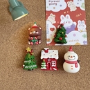 红白色姜饼屋圣诞房子图钉装 饰毛毡板软木板氛围感照片墙幼儿园