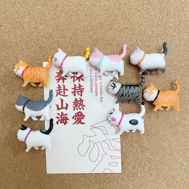 一套9个立体招财猫毛毡板图钉