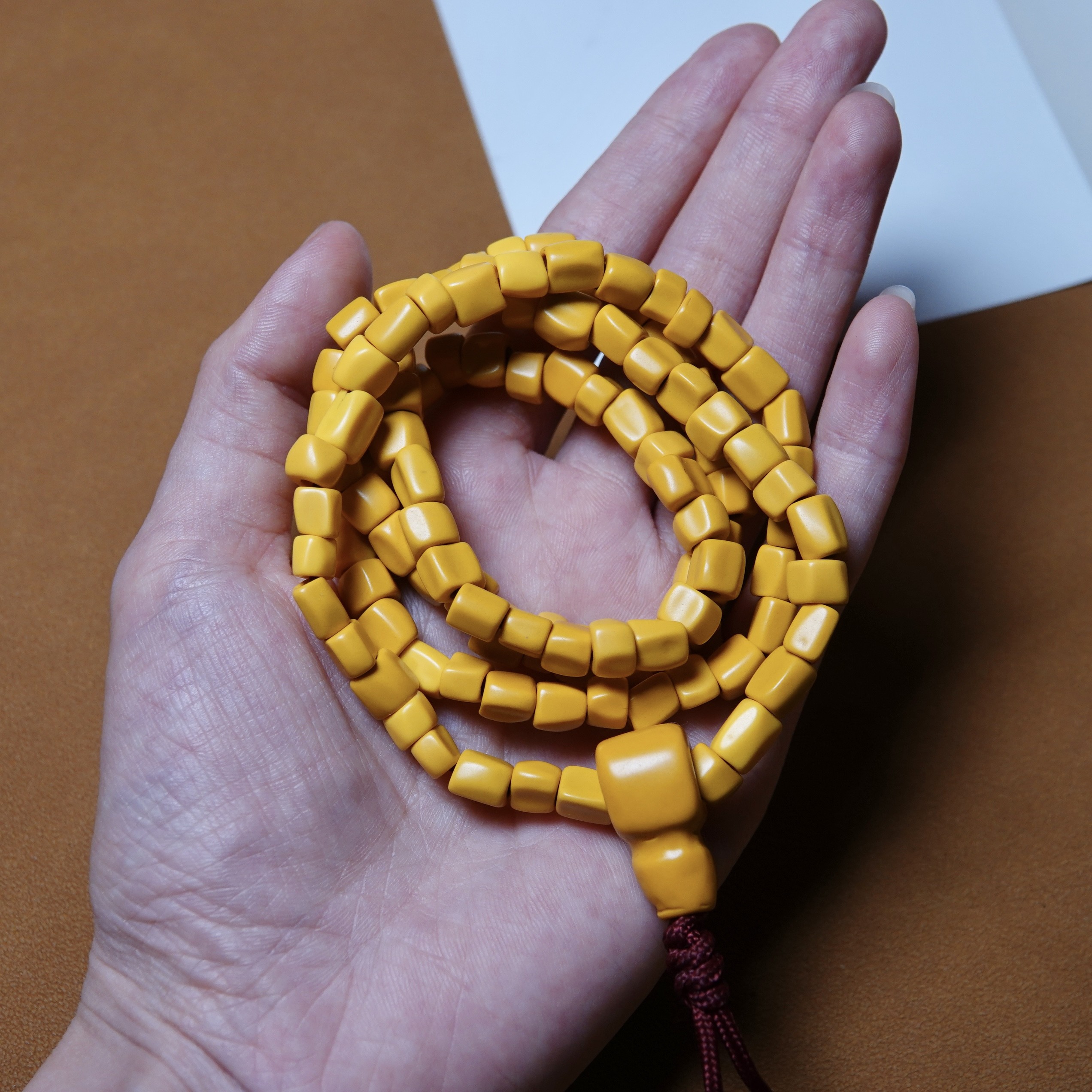 特色牧区黄色密胺料器佛珠全品一套文玩纯手工DIY念珠手串随身