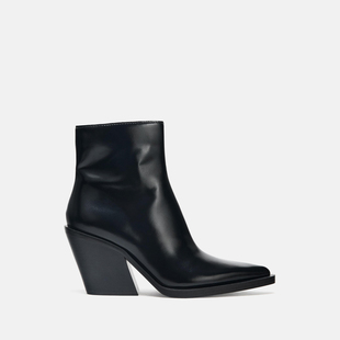 ZA2025秋冬新款女靴粗跟靴子女牛仔靴黑色时尚骑士靴尖头高跟短靴