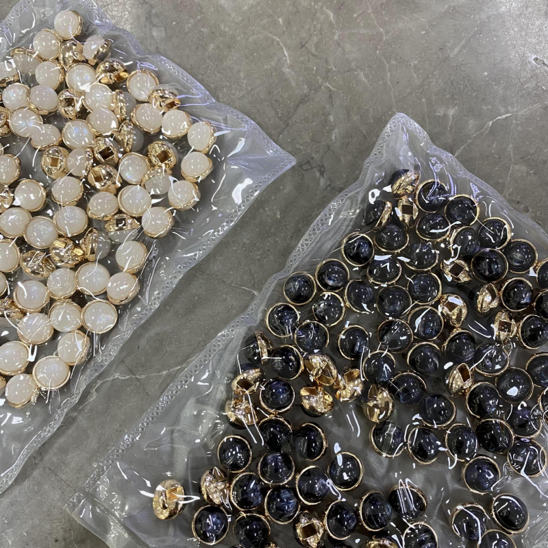 【艺森】细边暗眼纽扣小众设计感