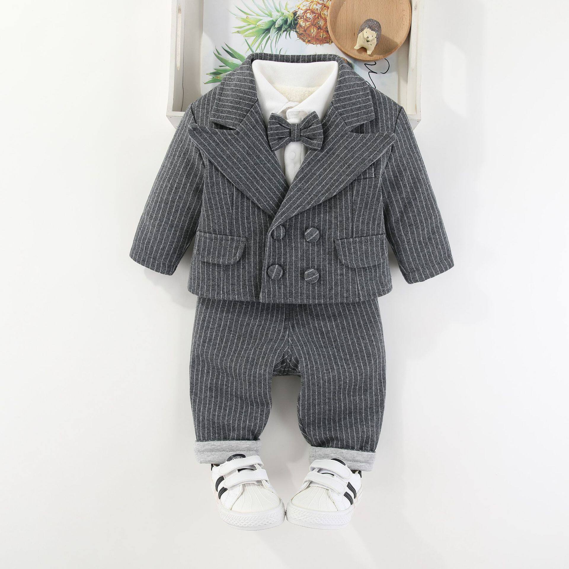 秋冬新款婴儿童装男宝宝长袖分体衣服绅士风西服周岁礼服加厚套装