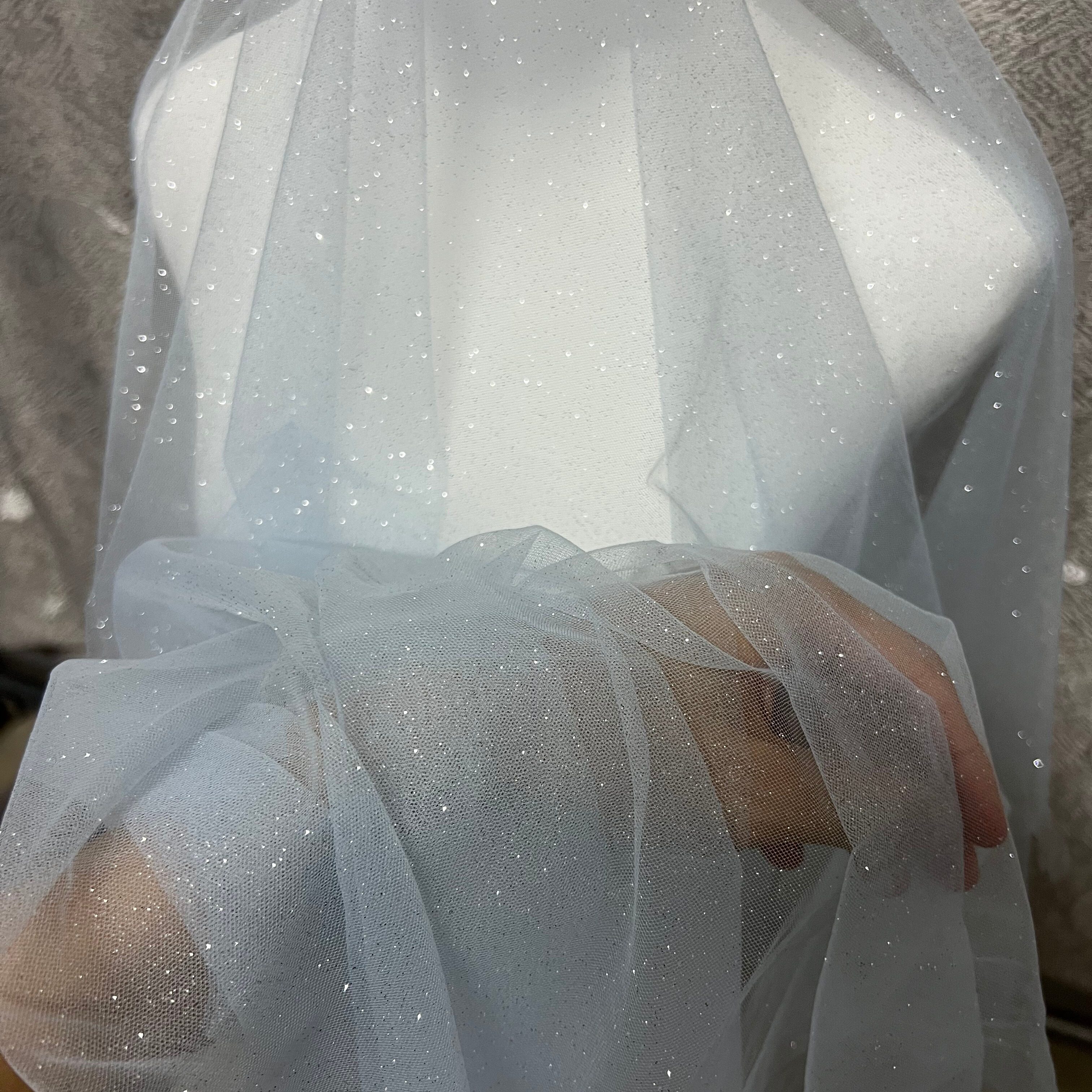 网纱婚纱头纱韩式甜美结婚短款硬纱欧式复古头饰浅蓝多层蓬松头纱