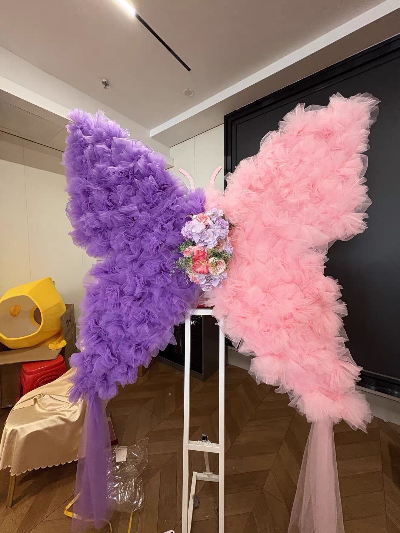 淡紫软纱幔婚礼迎宾瀑布纱