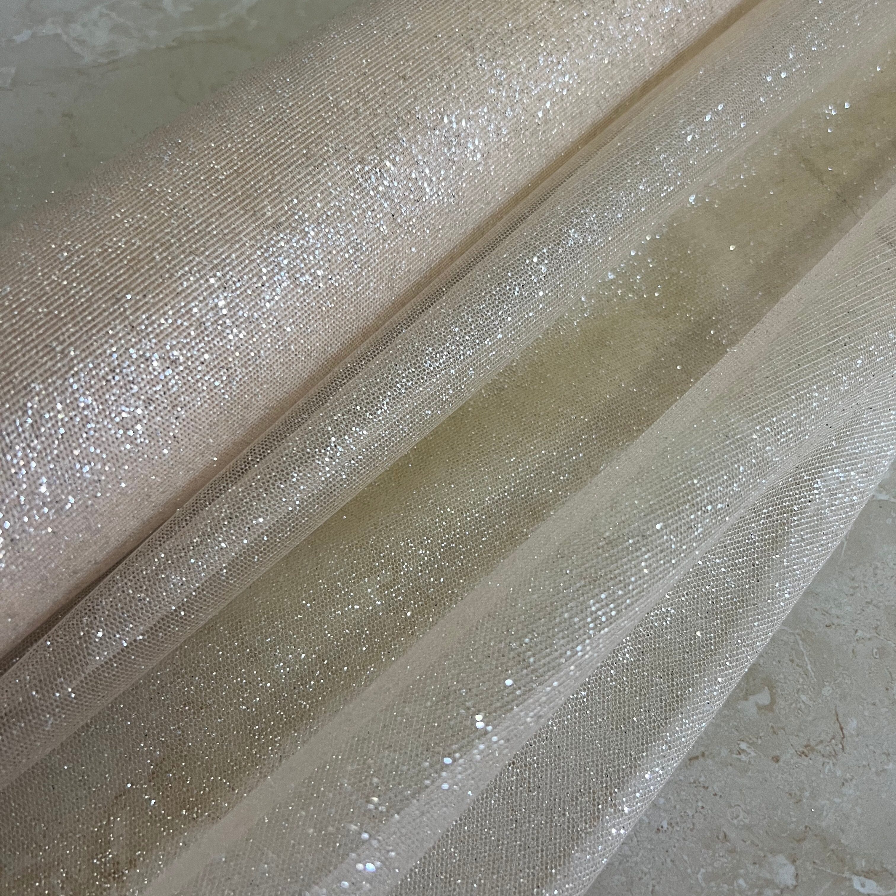 香槟酒红蓝色亮片纱烫银网纱婚纱礼服头纱蓬蓬裙面料婚庆背景亮纱