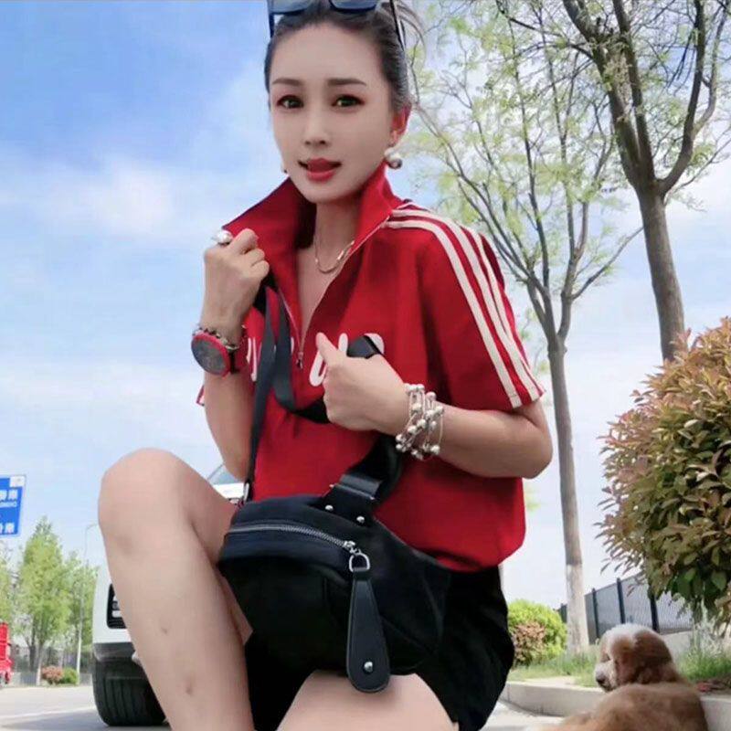 欧洲站薄款时尚拉链短袖宽松t恤女夏季新款气质百搭弹力显瘦上衣