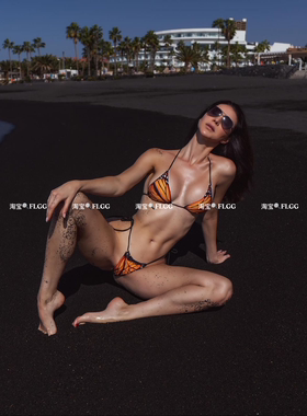 FLGG欧美性感比基尼小胸聚拢带胸垫显瘦蝴蝶印花非洲走秀游泳衣女