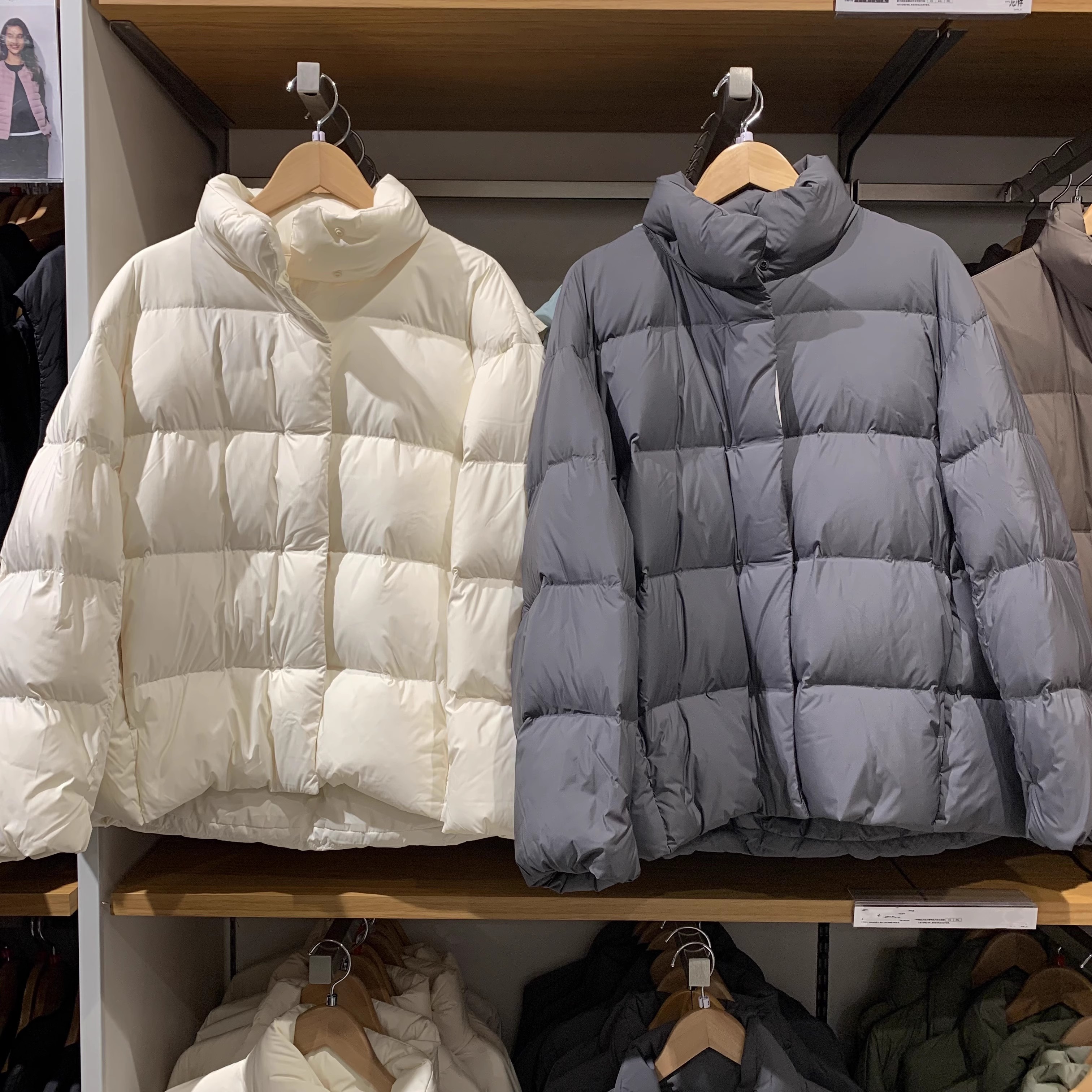 日单女装云感羽绒服宽松立领