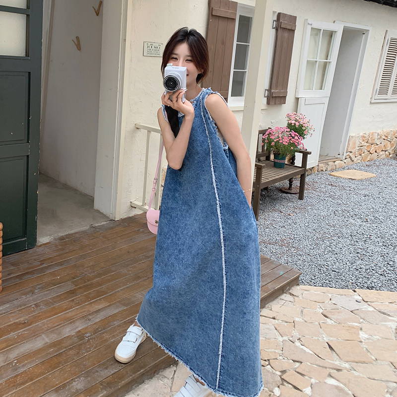 蓝色复古无袖背心裙女夏季2024新款韩版洋气设计感牛仔连衣裙长裙,女装连衣裙,浙宝270