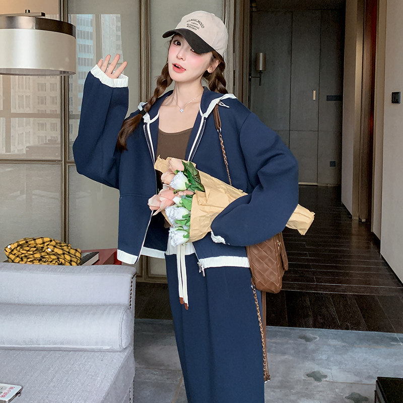 【新款】藏青色拼接休闲减龄连帽卫衣套装270-8206P165控238，女装套装/套裙，浙宝270