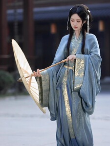 魏晋制蓝色战国袍汉服女直裾古装女款复原拖尾古风女装2025新款