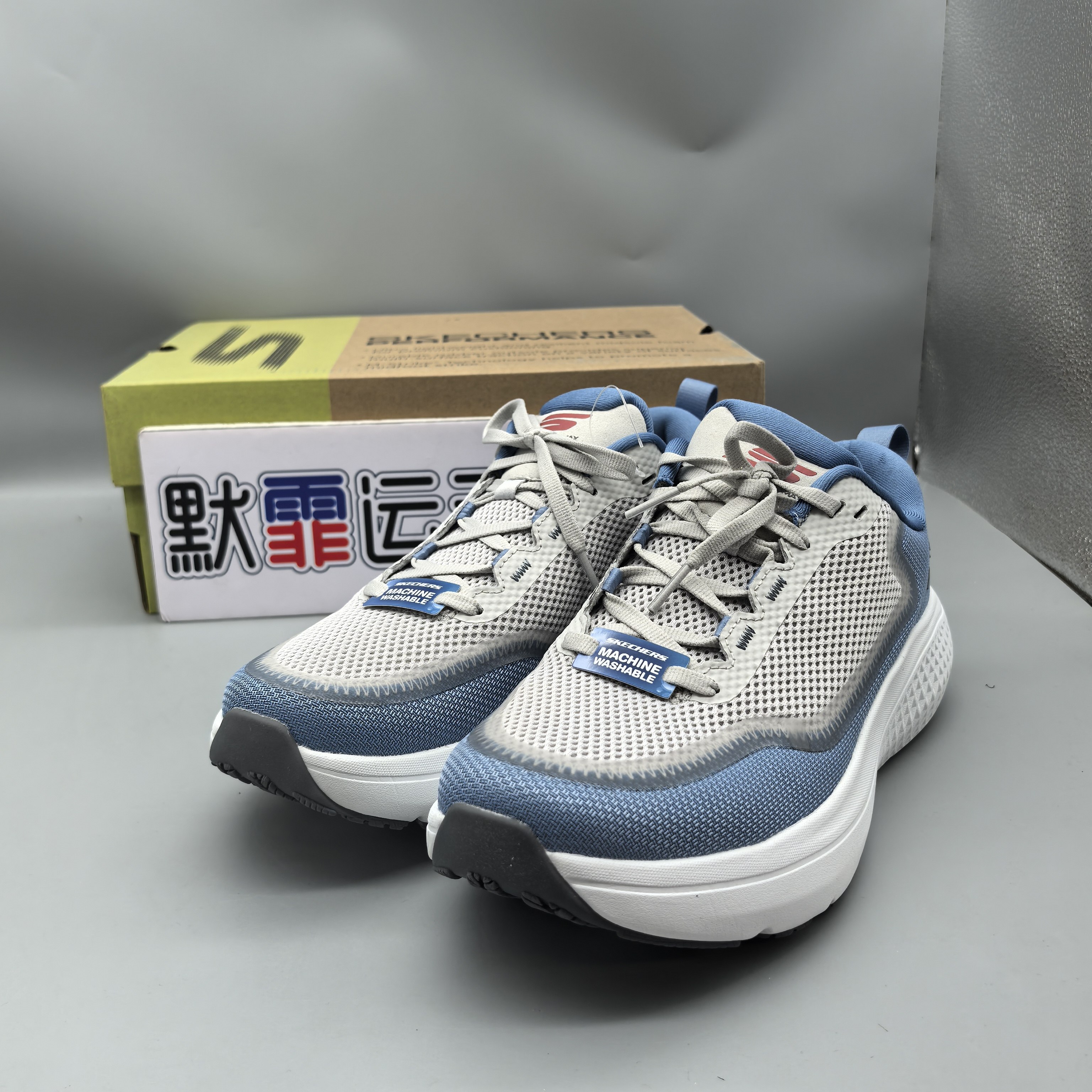 斯凯奇春夏新款网布男鞋缓震跑步鞋透气舒适厚底运动鞋246086