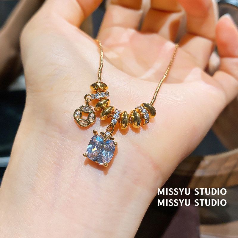 时尚项饰电镀锆石18项链方形锁骨
