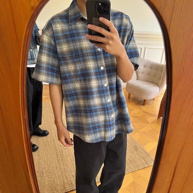 男款法兰绒衬衣五分袖复古格纹