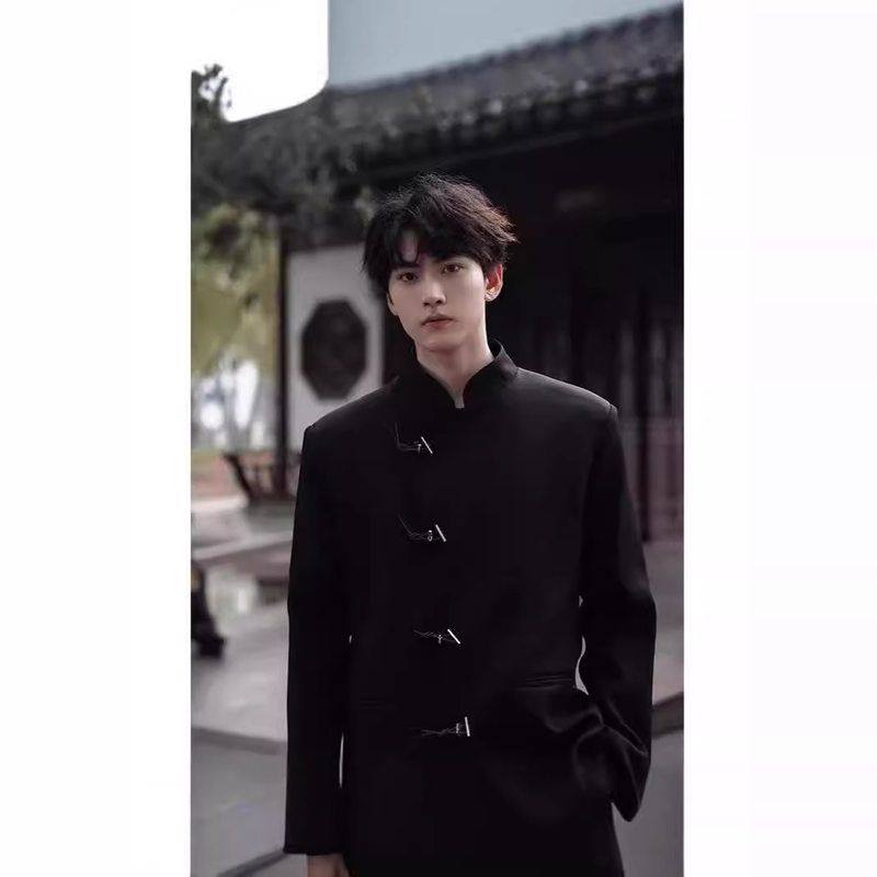 西装中国风高级感上衣西服设计感中山装男立领外套小众垫肩新中式
