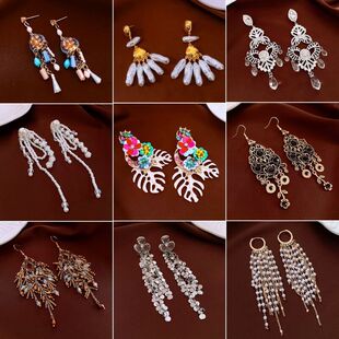 耳环银针花朵镶钻吊坠耳饰潮流女水晶设计感个性小众百搭轻奢耳钉