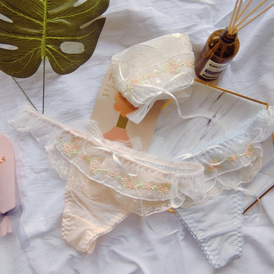 新款内裤女柔软亲肤甜美棉质