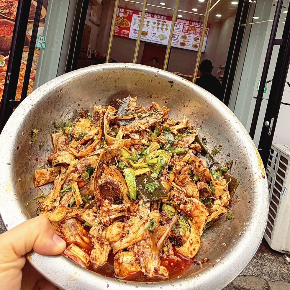 代购沈阳著名小吃玖福记凉拌熏鸡架麻辣甜香2只大鸡架熏干豆腐