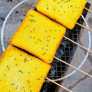 黄油碳烤土司面包片只需要撒糖即可香甜面包10片装冷冻保存