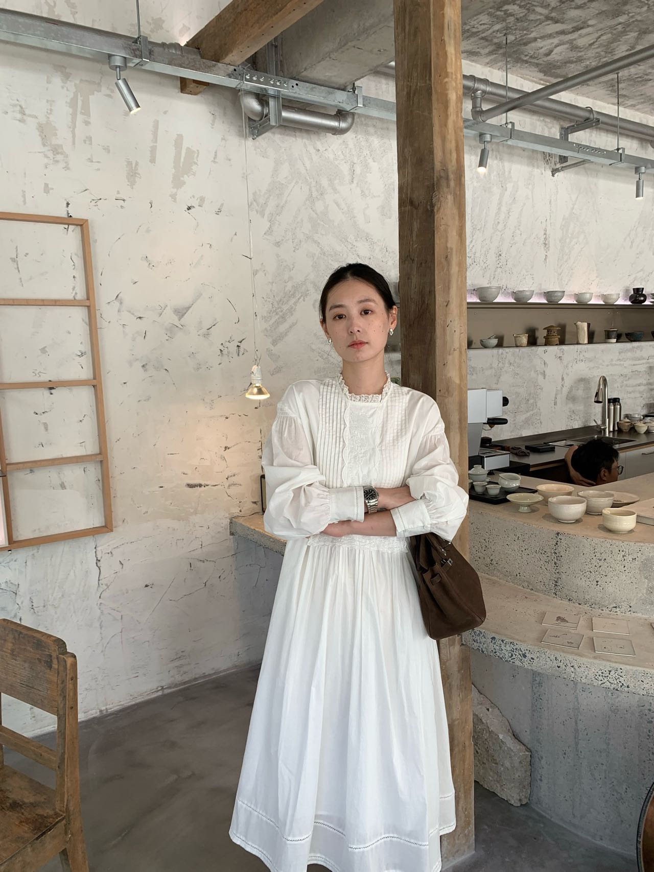 南油原创设计师品牌特价蕾丝边刺绣长袖连衣裙