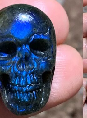 拉长石骷髅头月光石雕刻件嘻哈风