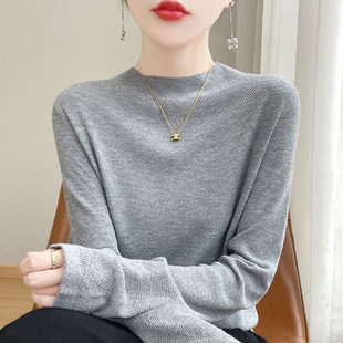 高级感半高领气质打底衫女秋冬新款内搭毛衣纯色宽松显瘦针织上衣