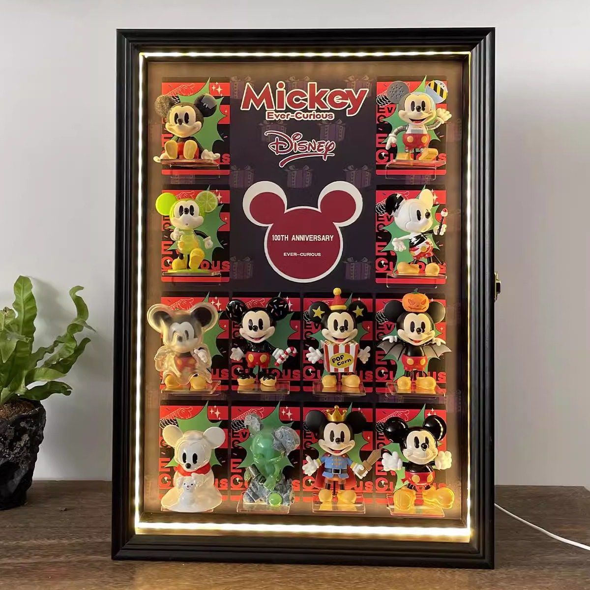 米老鼠周年米奇好奇无界盲盒场景展示盒防尘收纳展示框立体中空框