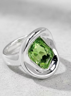 西班牙轻奢潮牌中性大宝石戒指女高级感轻奢小众设计感戒指