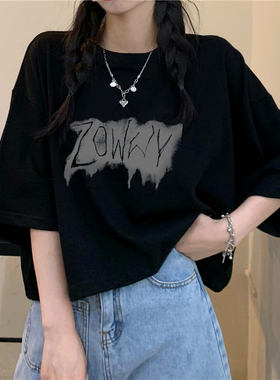 暗系黑色纯棉短款短袖上衣女高腰露脐韩版宽松T恤字母半袖上衣潮