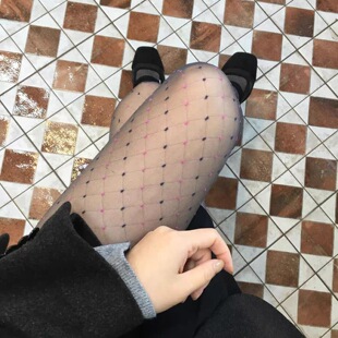 财阀千金小富婆买它！可爱复古波点交织黑色丝袜连裤袜女袜