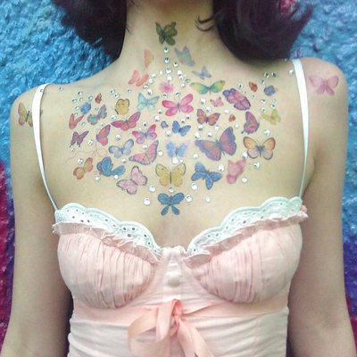 Absolutely stunning!音乐节演唱会神器闪闪发光水钻蝴蝶结纹身贴