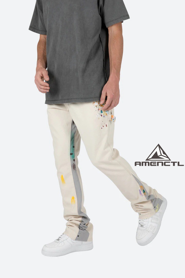 Mnml水洗白色泼墨喇叭牛仔裤