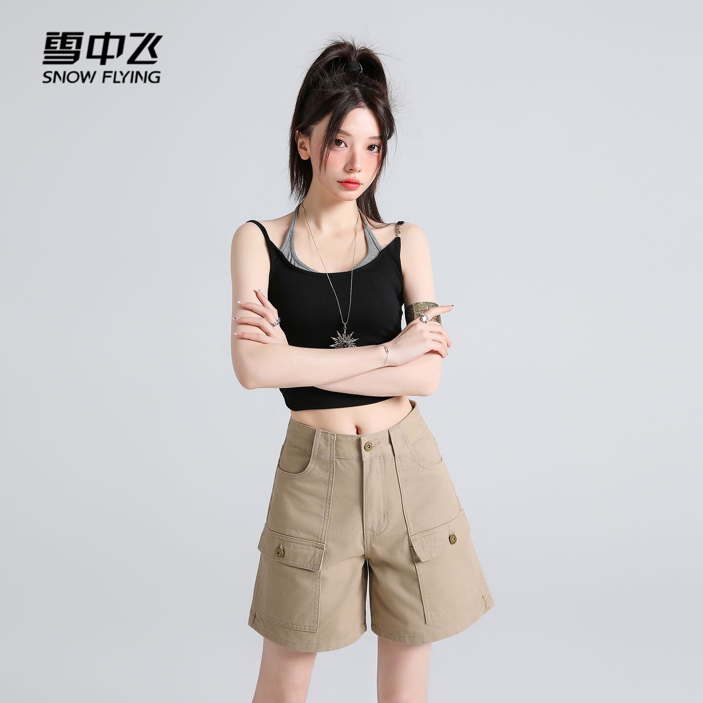 雪中飞美式街头工装牛仔短裤女2026夏季新款多口袋小众设计直筒裤