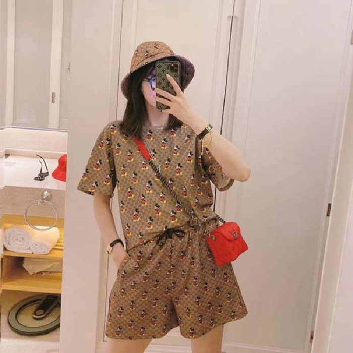 Xia Shuang cartoon print short sleeve drawstring casual shorts two piece set