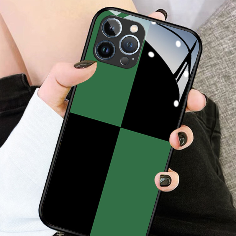 黑绿格适用于苹果13手机壳iphone12promax防摔13pro男女11网红xr简约时尚新款xsmax全包6/7/8plus玻璃保护套属于什么档次？
