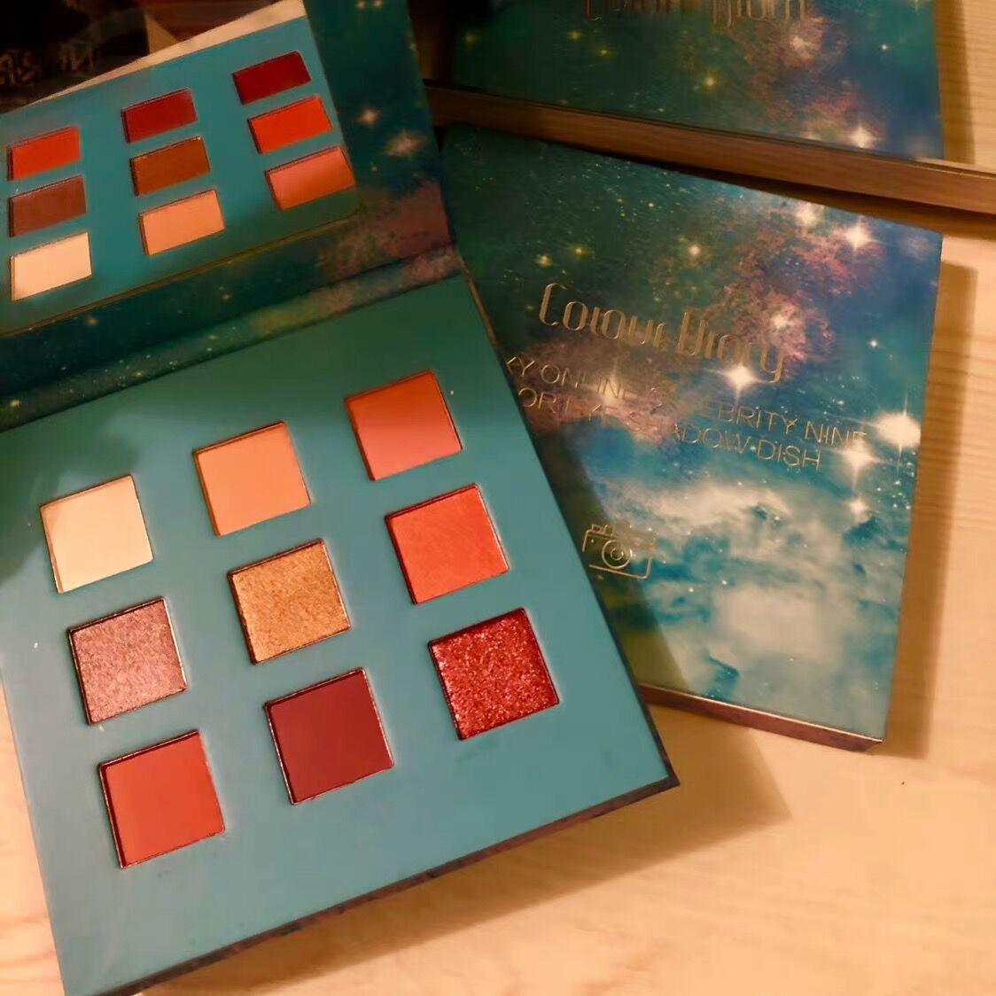 色彩日记灿若星河网红9色眼影盘梦幻派对之魅力眼影网红款专柜