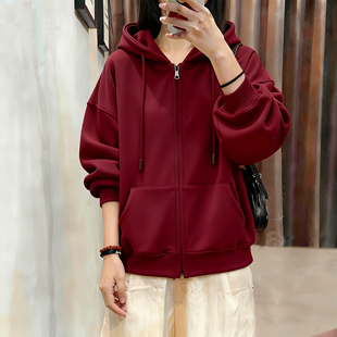 酒红色加绒卫衣女款2025新款秋冬大码女装连帽宽松慵懒风即墨外套