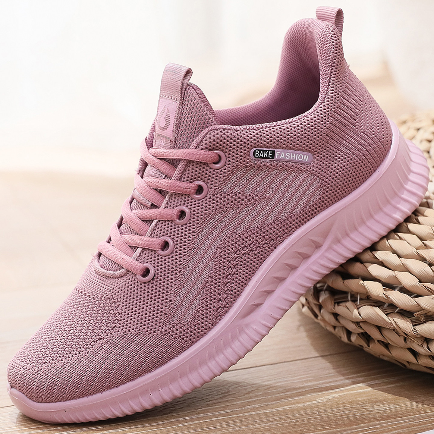 26新款春季布鞋女老北京休闲4142大码舒适妈妈平底防滑软底健步鞋,女鞋,健步鞋,淘宝优惠券,粉丝福利购,淘宝优惠卷