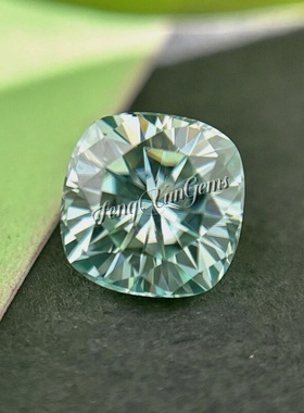 100%莫桑钻浅绿色原色裸石肥正方莫桑石枕形过钻笔有腰码首饰主石