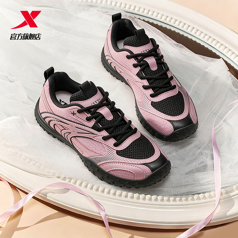 特步小芭蕾休闲鞋女鞋夏季百搭复古芭蕾鞋德训鞋轻便银色运动鞋子