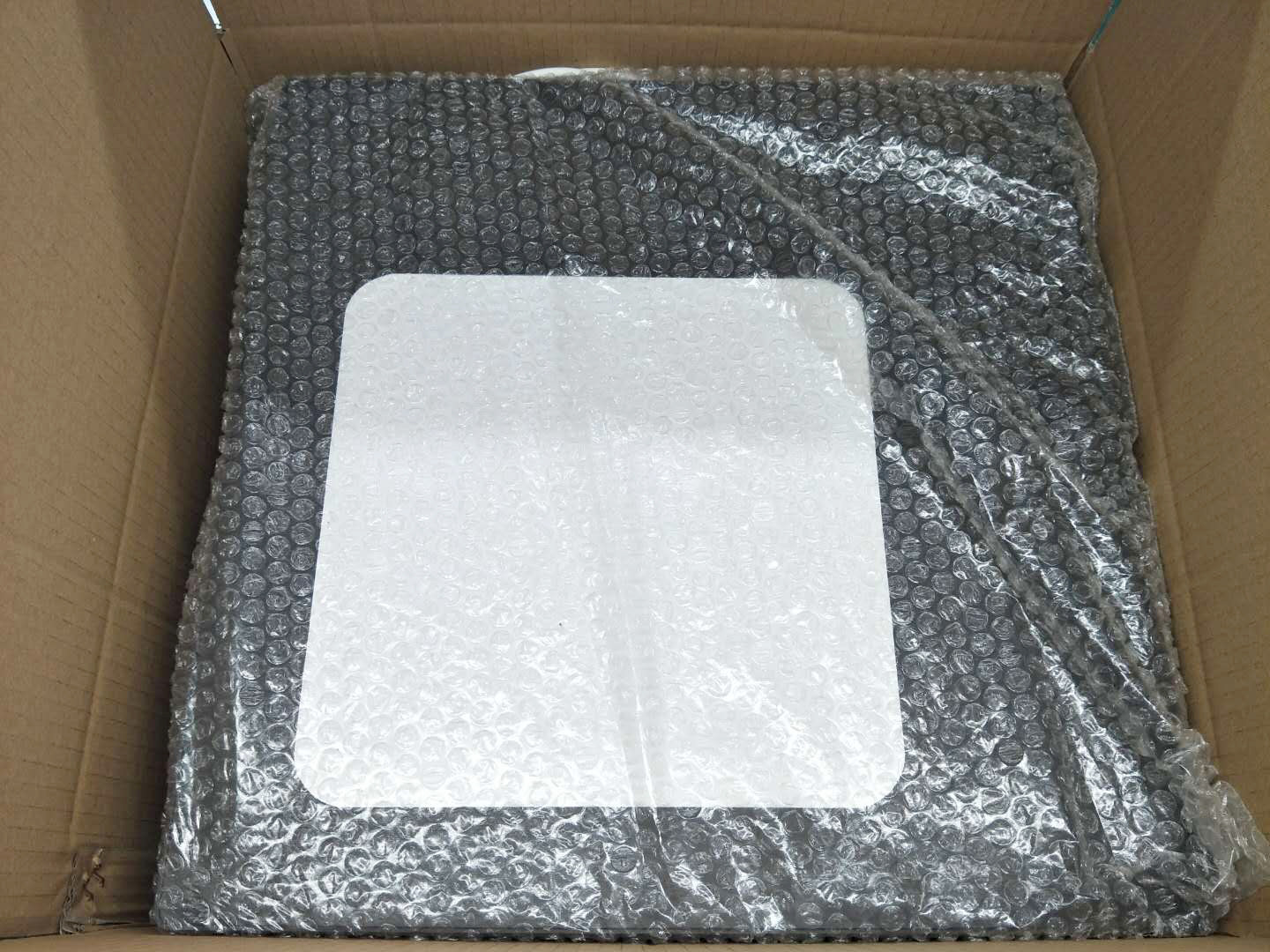 800-3800mhz 2ghz/3g/4g/5g超宽频2端口垂直大张角射灯型美化天线