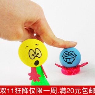 10个搞笑玩具弹跳娃娃亲子游戏儿童玩具跳跳青蛙创意整蛊小孩礼物