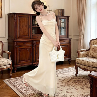 气质褶皱显瘦礼服裙长裙 时尚 高级感荡领吊带网纱修身 连衣裙女新款