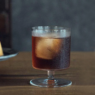 高颜值 高脚酒杯咖啡玻璃饮料果汁水杯子甜品杯冰淇淋杯鸡尾酒杯