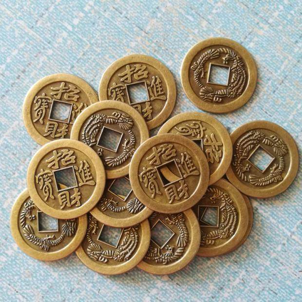 工艺饰品十字绣配件优质仿古钱招财进宝龙凤合金铜钱直径2.4厘米